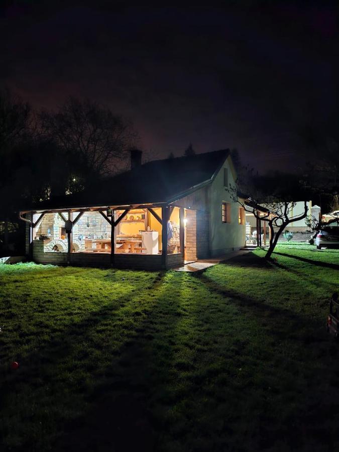 Fruska House Villa Besenovacki Prnjavor Luaran gambar